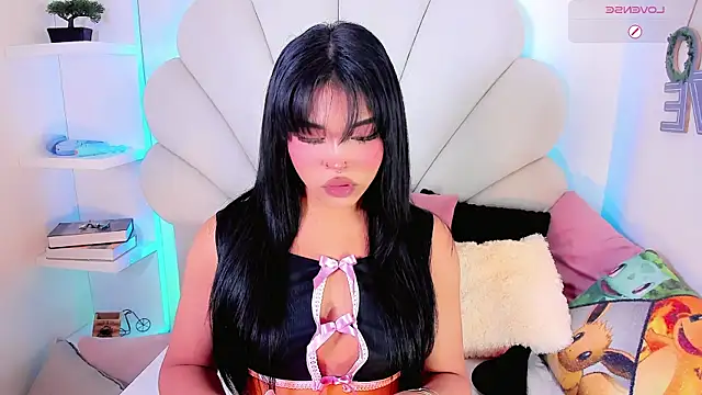 ValentinaMarinn online show from 04-17-26, 09:39