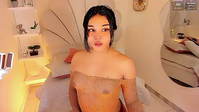 ValentinaMarinn online show from 12-20-25, 09:06