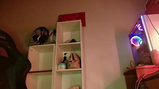 DirtyDi97 online show from 12-17-25, 02:49