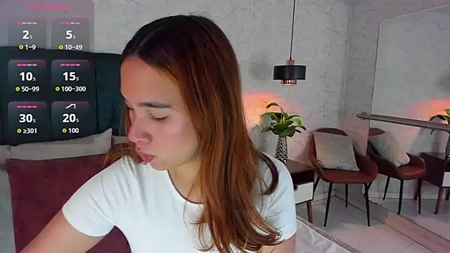 Snapshot of AdeleAndersonn chatting on 04-25-26, 12:52 AdeleAndersonn online show from 04-25-26, 12:52