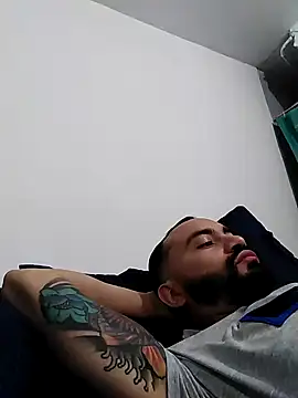 Juandiam online show from 06-15-26, 04:50