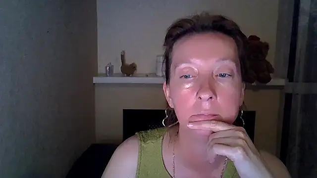 Snapshot of Madaamtang chatting on 07-12-26, 05:58 Madaamtang online show from 07-12-26, 05:58