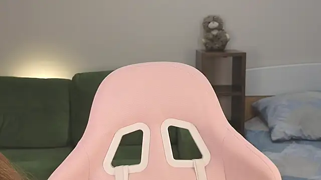 Eveleen Soleen online show from 01-31-26, 07:12