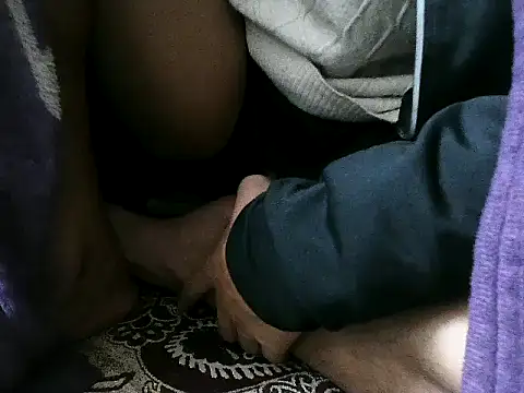 Snapshot of sexyguy1231 chatting on 12-22-25, 10:15 sexyguy1231 online show from 12-22-25, 10:15