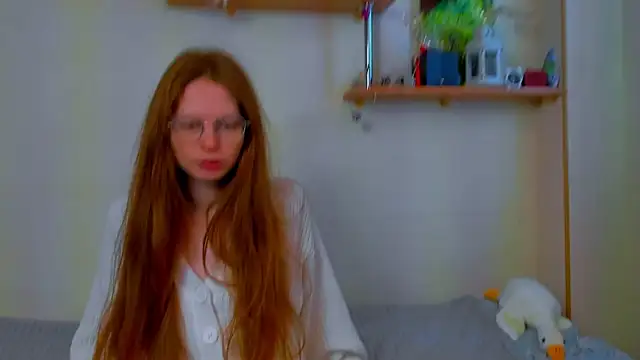 Snapshot of Fire_Luna chatting on 02-16-26, 05:50 Fire Luna online show from 02-16-26, 05:50