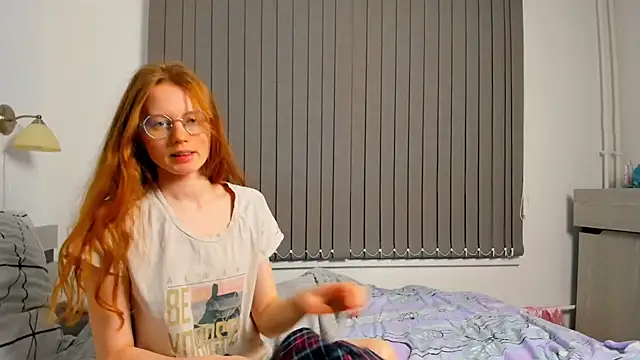 Fire Luna online show from 12-03-24, 05:17