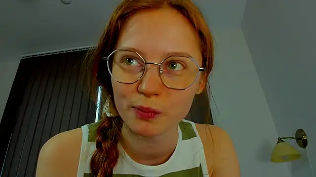 Fire Luna online show from 12-27-24, 08:24