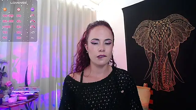 Snapshot of AmaRiv chatting on 09-11-25, 06:08 AmaRiv online show from 09-11-25, 06:08