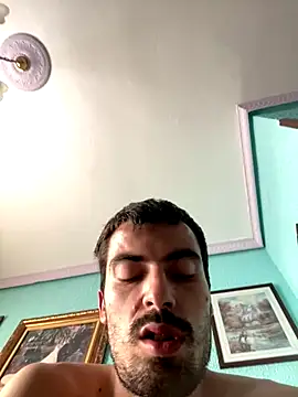 Snapshot of Frantri00@xh chatting on 09-27-25, 10:54 Frantri00xh online show from 09-27-25, 10:54
