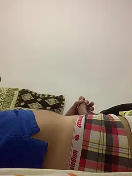 Tetoadeso online show from 10-14-25, 02:17