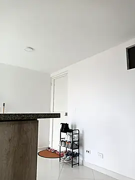 Snapshot of vanyacam_ chatting on 02-10-25, 01:44 vanyacam online show from 02-10-25, 01:44