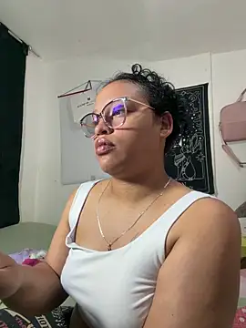 Snapshot of angela_angels_ chatting on 02-22-26, 11:50 angela angels online show from 02-22-26, 11:50