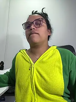 angela angels  online show from 10-02-25, 03:43