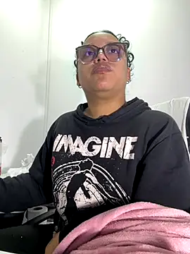 angela angels  online show from 11-05-25, 04:04