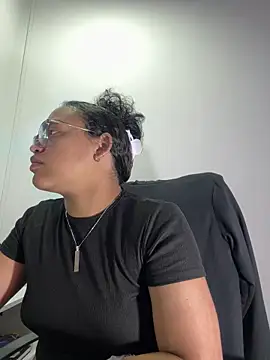 angela angels  online show from 10-30-25, 02:43