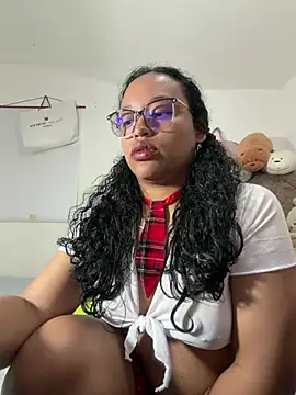 Snapshot of angela_angels_ chatting on 02-14-26, 09:31 angela angels online show from 02-14-26, 09:31