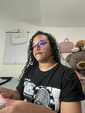 Snapshot of angela_angels_ chatting on 02-07-26, 10:34 angela angels online show from 02-07-26, 10:34