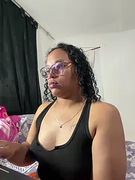 Snapshot of angela_angels_ chatting on 04-18-26, 04:15 angela angels online show from 04-18-26, 04:15