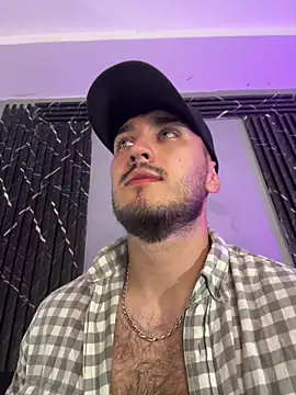 Zionmattis online show from 04-24-26, 01:40