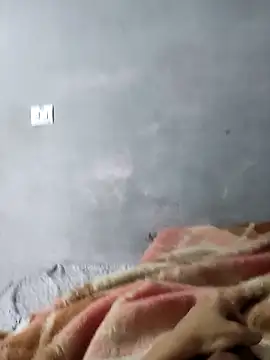 Juliano69xv online show from 10-30-25, 01:20