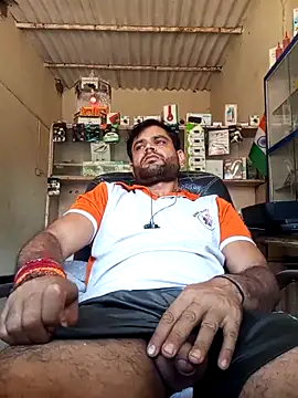 Priynkarani online show from 12-17-25, 06:51