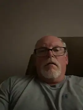 wildrocket02 online show from 05-19-26, 01:56