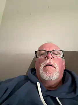 wildrocket02 online show from 05-21-26, 02:58