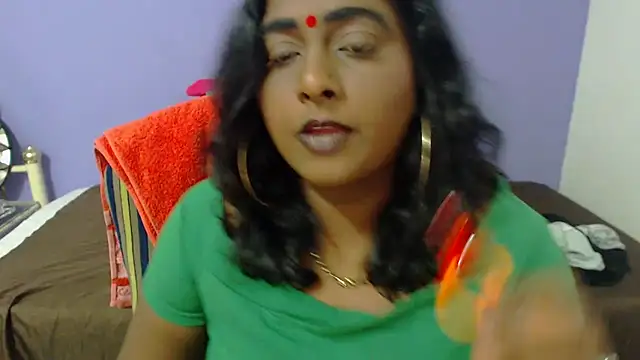 INDIANSIN2 online show from 05-31-26, 06:09