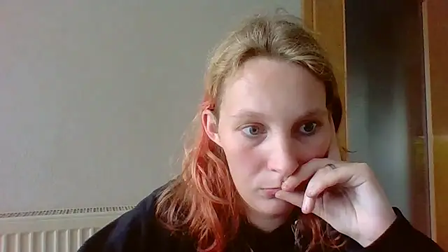 Bunnygirl3107 online show from 12-01-25, 01:23