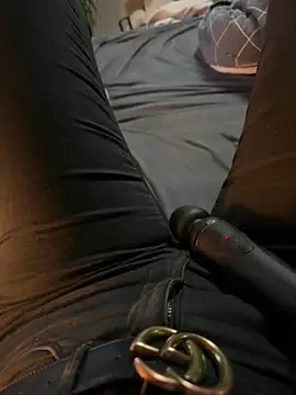 Ana-05 online show from 03-03-25, 05:20