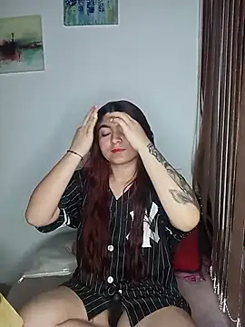 carolayrosse online show from 11-25-25, 05:41