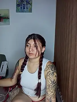 carolayrosse online show from 11-13-25, 03:43