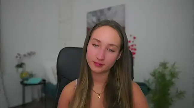 magic   smile online show from 02-14-25, 02:23