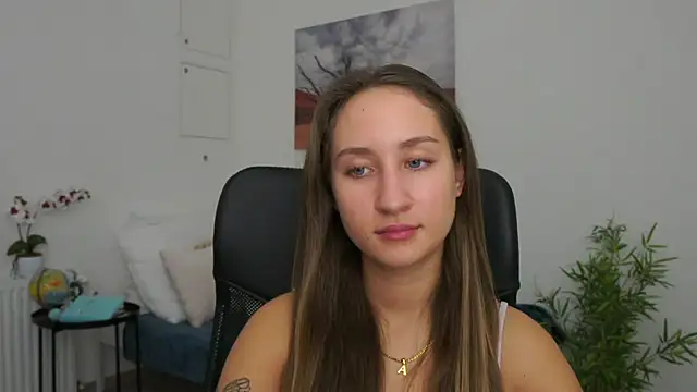 magic   smile online show from 01-28-25, 01:38