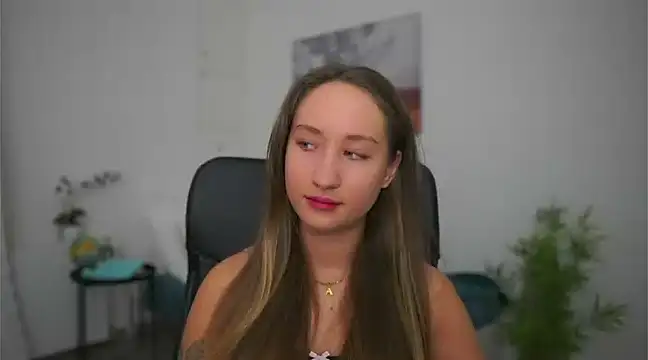 magic   smile online show from 02-12-25, 08:16