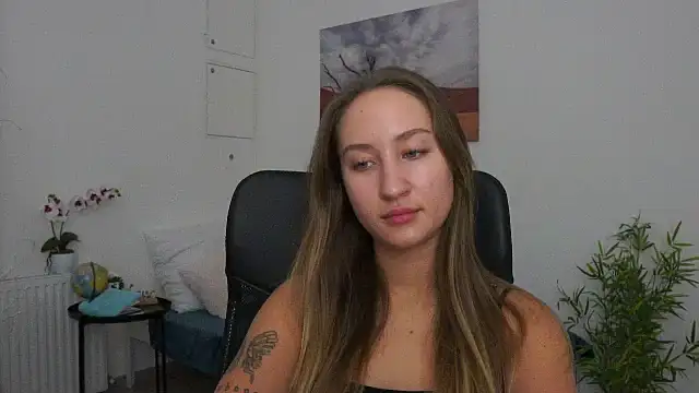 magic   smile online show from 12-13-24, 10:30