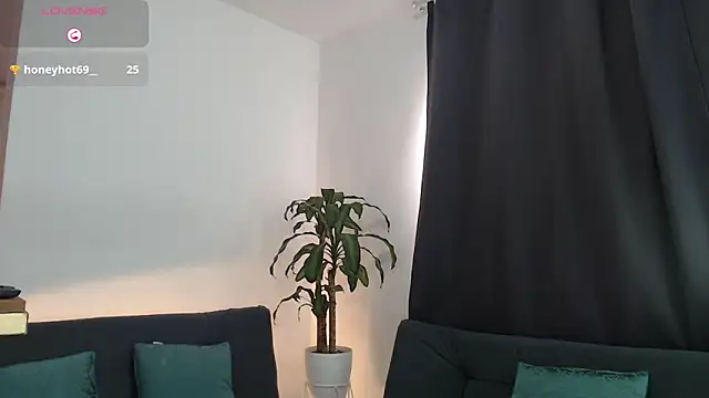 Susana Rios11 online show from 11-05-25, 12:19