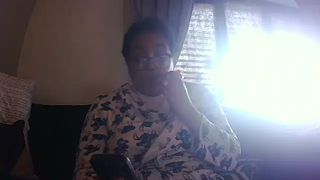 vanilla chocolate23 online show from 12-14-25, 12:11