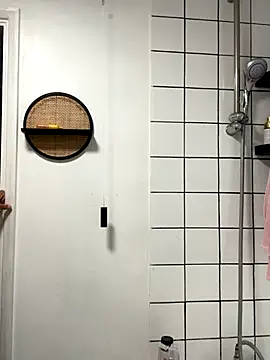 vanilla chocolate23 online show from 09-25-25, 12:11