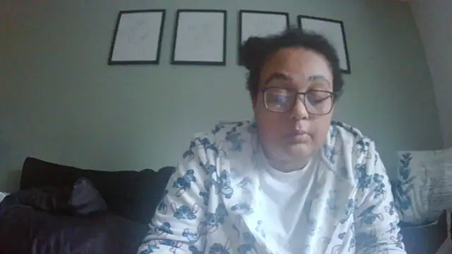 vanilla chocolate23 online show from 02-19-26, 08:55