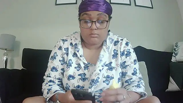 vanilla chocolate23 online show from 10-06-25, 08:04