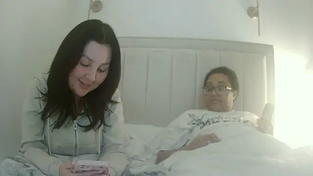 vanilla chocolate23 online show from 01-07-26, 07:08