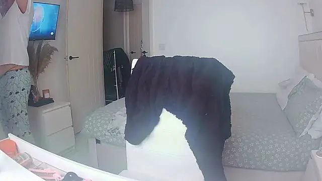 vanilla chocolate23 online show from 03-24-26, 11:54