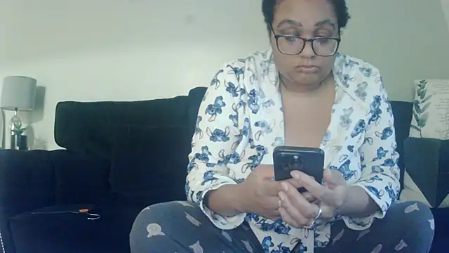 vanilla chocolate23 online show from 10-13-25, 06:48