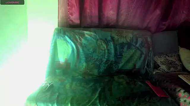 Snapshot of Zamara_milf chatting on 07-11-26, 12:05 Zamara milf online show from 07-11-26, 12:05