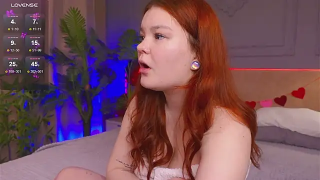 Snapshot of EnnySunrise chatting on 02-10-25, 01:55 EnnySunrise online show from 02-10-25, 01:55