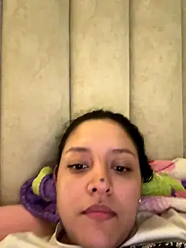 Snapshot of kenndall_21 chatting on 01-07-26, 03:00 kenndall 21 online show from 01-07-26, 03:00