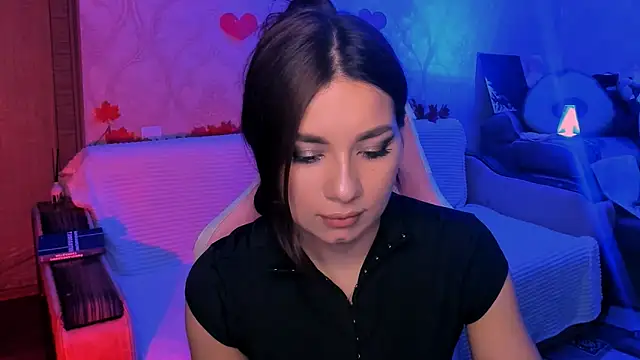 Swee Alicee online show from 04-06-26, 08:10