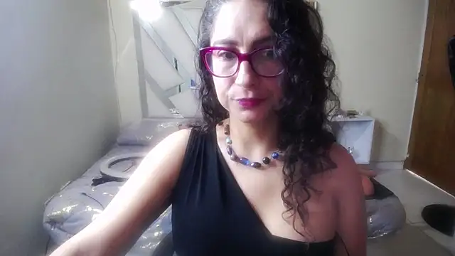 marilynetthan online show from 03-04-26, 02:14