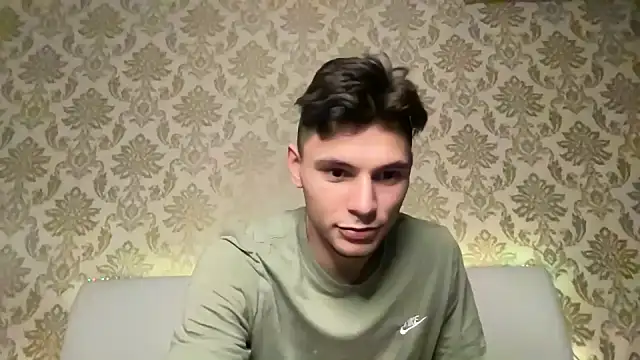 denlover1 online show from 02-17-25, 03:55